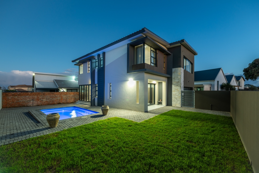 3 Bedroom Property for Sale in Mossel Bay Ext 15 Western Cape